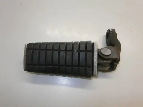 Kawasaki ZL600 Voetstep links voor 34003-1257 & 34028-1162