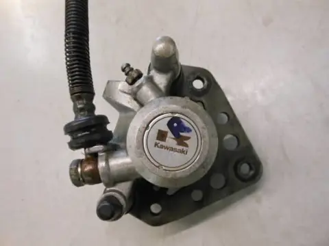 Kawasaki ZL900(ZL2A) Remklauw rechts voor 43041-1471