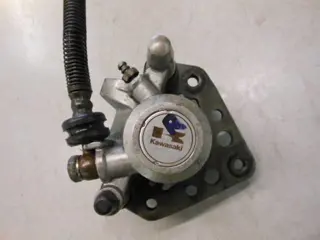 Kawasaki ZL900(ZL2A) Remklauw rechts voor 43041-1471