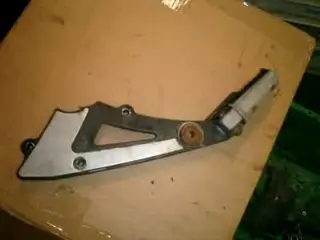 Kawasaki ZN1100B (KZT10A) Schetsplaat links 35011-1218