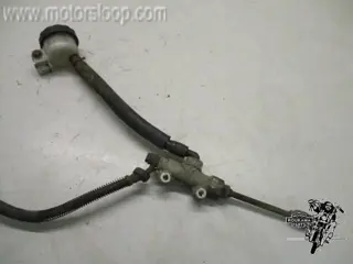 Kawasaki ZR1100 Rempomp achter