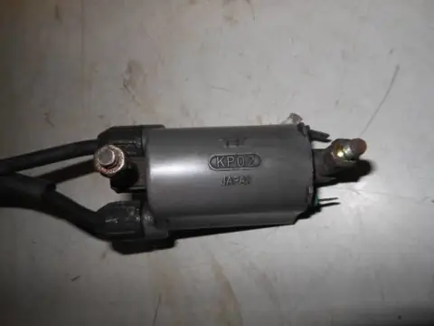 Kawasaki ZR750C Bobine