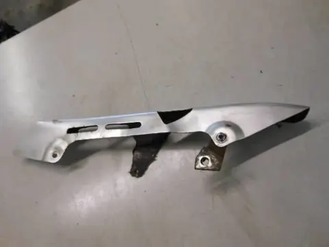 Kawasaki ZR750C Kettingscherm 36014-1172
