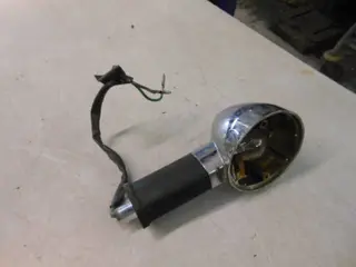 Kawasaki ZR750C Knipperlicht behuizing rechts voor