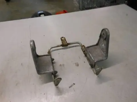 Kawasaki ZR750C Koplamphouder 11047-1130