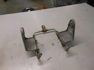 Kawasaki ZR750C Koplamphouder 11047-1130