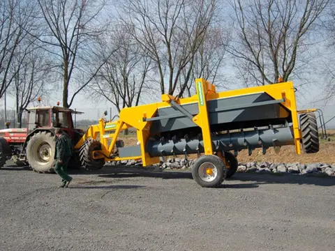 Menart 3300 SP tractor aangedreven