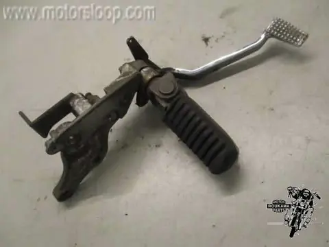 Kawasaki ZRX1200S Voetsteun rechts met rempedaal