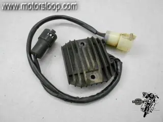 Kawasaki ZX-6R(ZX600JJ) Spanningsregelaar