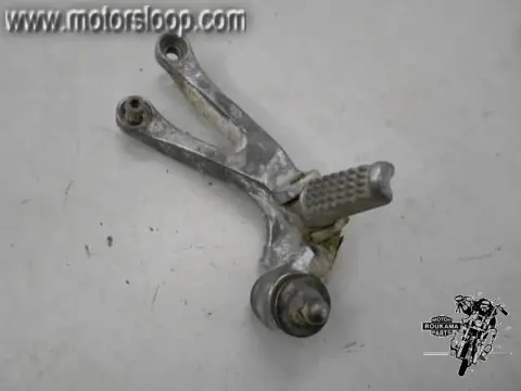 Kawasaki ZX-6R(ZX600JJ) Voetstep met houder rechts achter