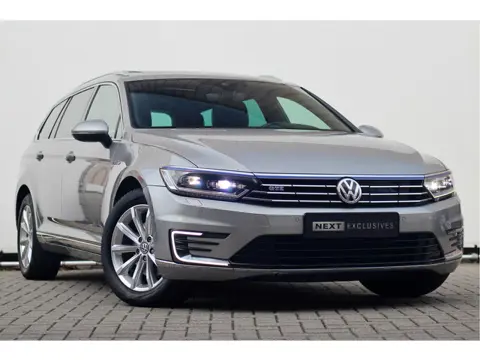 Volkswagen Passat Variant 1.4 TSI GTE Highline Orig. NL | Massage | Carplay | ACC | Keyless | Camera