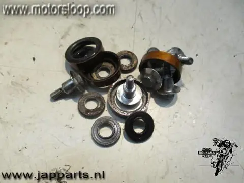 Kawasaki ZX-7R(ZX750P) Klepdekselbouten