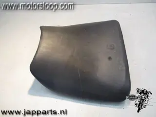 Kawasaki ZX-7R(ZX750P) Zadel