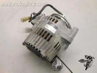 Kawasaki ZX-9R Dynamo