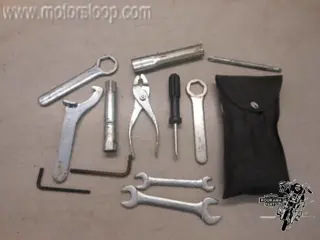 Suzuki GSF600S(A81111) Gereedschapset