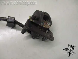 Kawasaki ZX-9R Remklauw achter