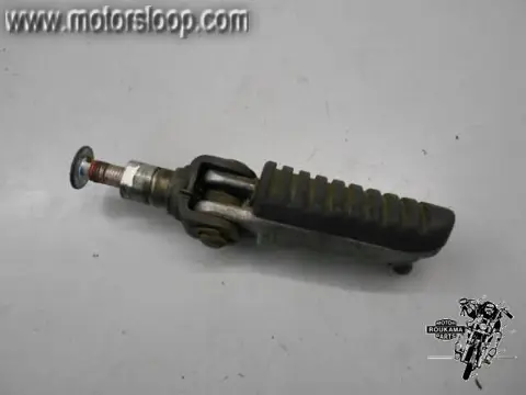 Kawasaki ZX-9R(ZX900E) Voetstep rechts voor