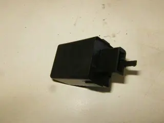 Kawasaki ZX6(ZX4D) Knipperlicht Relais