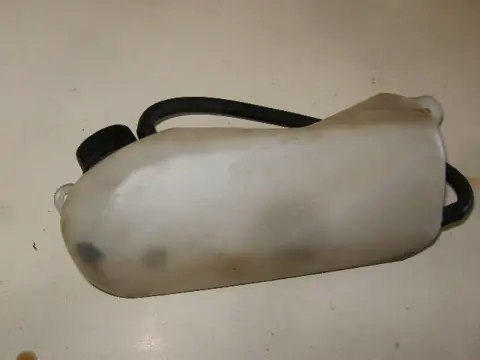 Kawasaki ZX6(ZX4D) Koelvloeistof Tank