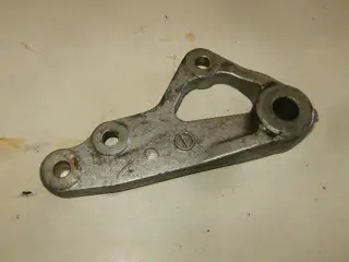 Kawasaki ZX6(ZX4D) Remklauwhouder Achter 43034-1103