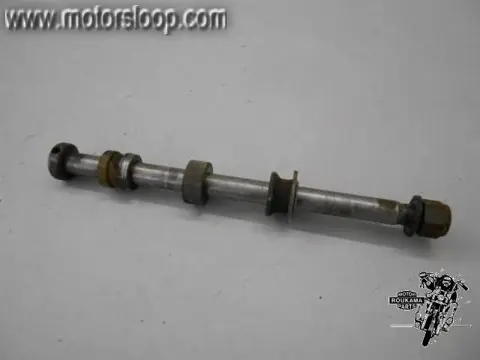 Suzuki GSX750E Achterwiel as