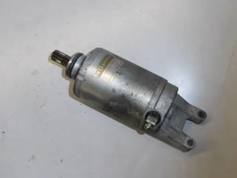 Kawasaki ZX6-R 636 Startmotor 21163-1304