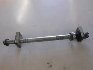 Kawasaki ZXR400 Achterwiel as