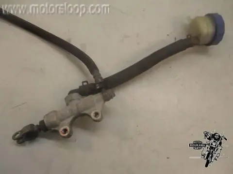 Kawasaki ZXR400(ZX400H) Rempomp achter