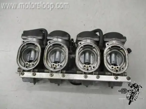 Kawasaki ZZR1100C Carburateurs