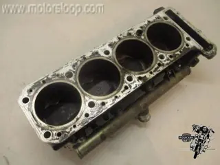 Kawasaki ZZR1100C Cilinders met zuigers