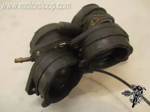 Kawasaki ZZR1100C Inlaatrubbers