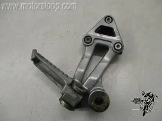 Kawasaki ZZR1100C Voetstep met houder rechts achter