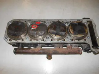 Kawasaki ZZR1100D Cylinder met zuigers 11005-1615