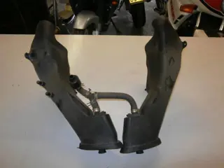 Kawasaki ZZR1100D Lucht inlaat rubbers 14073-1552 & 14073-1553