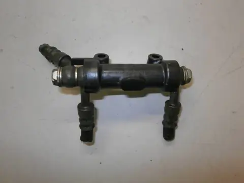 Kawasaki ZZR1100D Remdruk verdeler 43061-1002