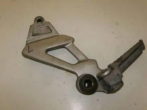 Kawasaki ZZR1100D Voetsteun links achter 35011-1640