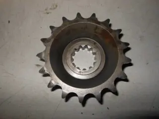 Kawasaki ZZR1100D Voortandwiel