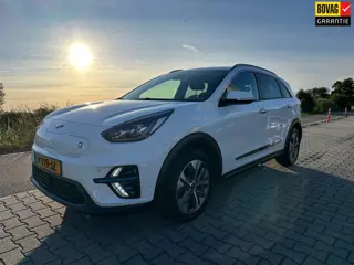 Kia E-Niro DynamicLine 64 kWh, Carplay, Camera, Lane Assist, SOH 100%,
