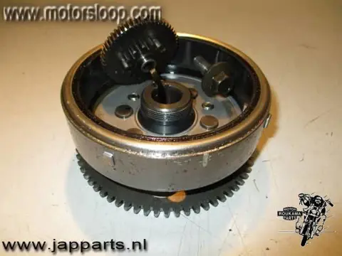 Kawasaki ZZR250(EX250) Vliegwiel