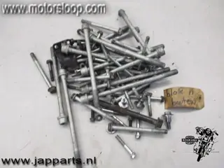Kawasaki ZZR600E Diverse motorblok bouten