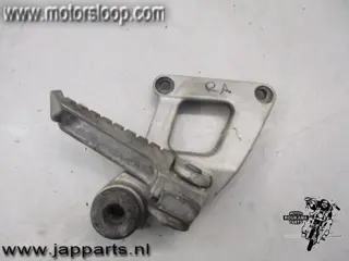 Kawasaki ZZR600E Voetstephouder rechts achter