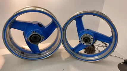 Kawasaki ZZR600E Voor en achter velg /wielen