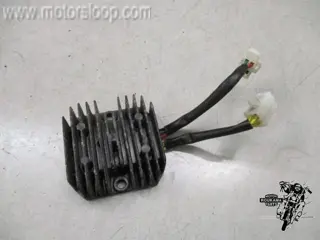 Kymco S200SI(D120) Spanningsregelaar