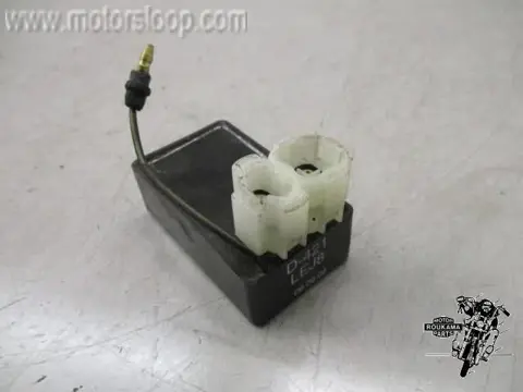 Kymco S200SI(D120) Lamp controle relais