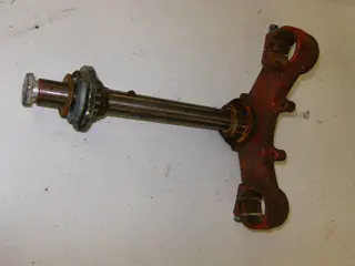 Moto Guzzi V65 NTX Voorvork T-Stuk