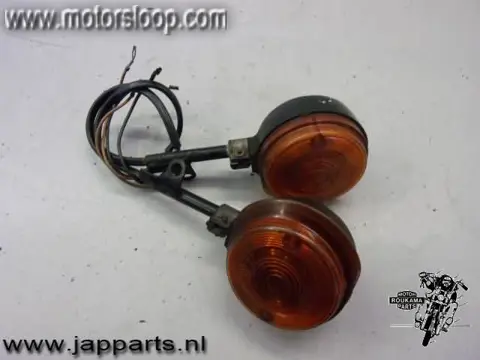 MZ ETZ 250  Knipperlichtset voorkant