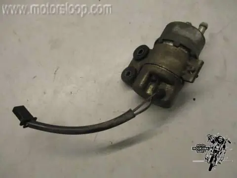 Suzuki AN400 Benzinepomp