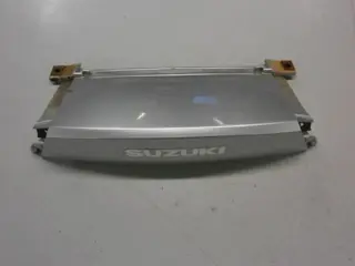 Suzuki AN400 Kapje achterzijde met logo