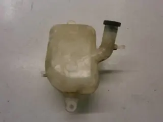 Suzuki AN400 Koelvloeistof resevoir