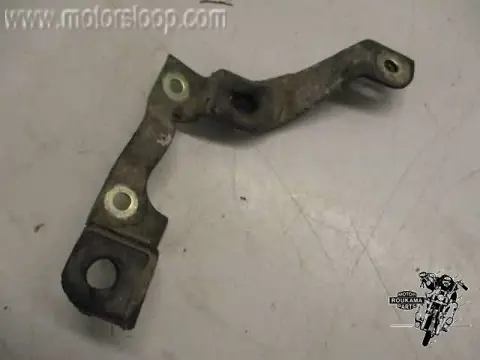 Suzuki AN400 Luchtfilterhuis beugel